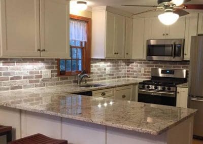 alt tagclassic kitchens brick backsplash